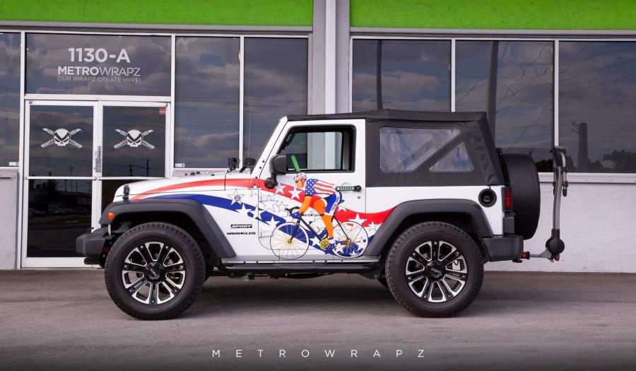  Jeep Wrangler Sport TEN SPD by MetroWrapz 2019 года  (фото 2 из 4)